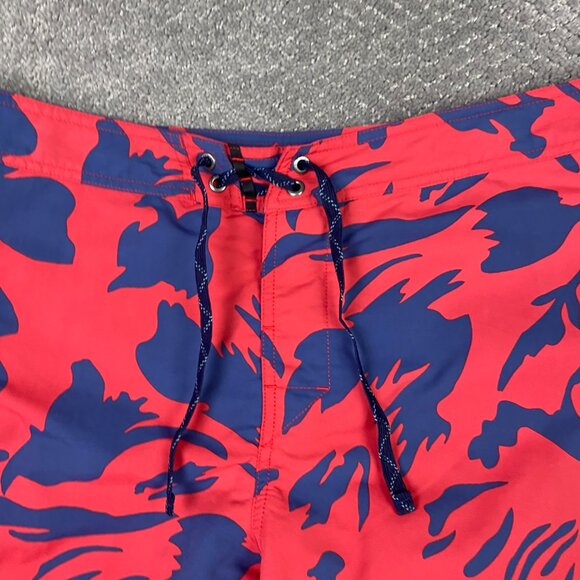 Patagonia Wavefarer Boardshorts Men's 40 Red Blue Floral Swim Trunks Shorts - Picture 3 of 13